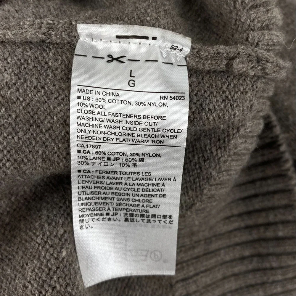 Banana Republic this beautiful